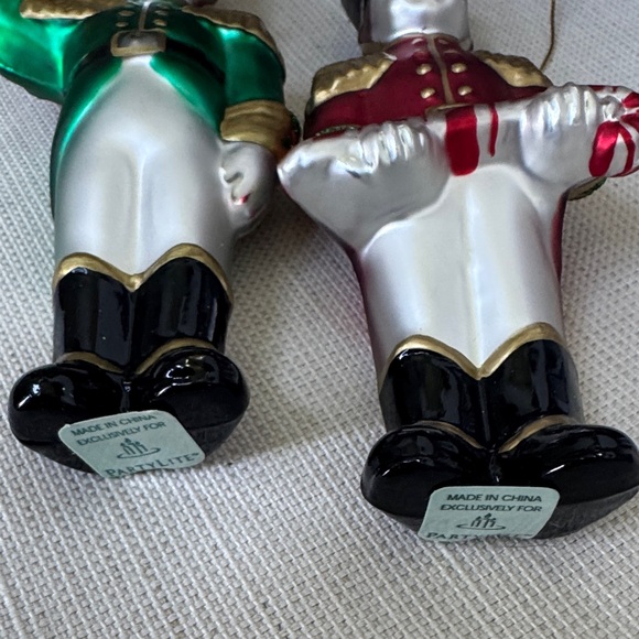 PartyLite Toy Soldier Ornament Pair (P7884) - Picture 4 of 6